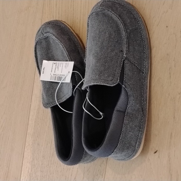 Children's Place navy slip on casual shoes NWT - Picture 3 of 4